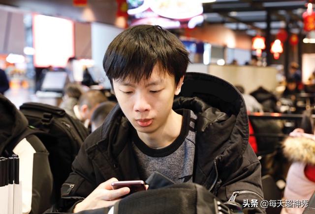 強(qiáng)哥最新版，與自然共舞，探尋內(nèi)心平和之地